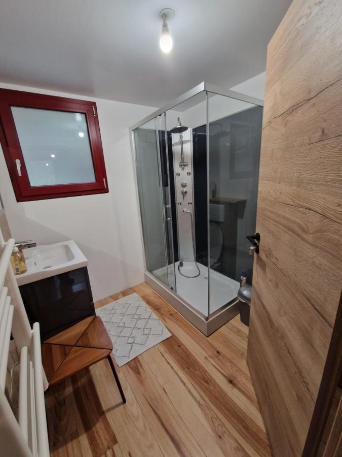 Chalet De La Foret 1 A 6 Pers Saint-Sauveur  Εξωτερικό φωτογραφία